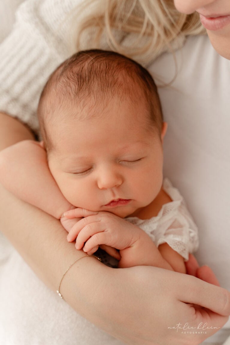 Neugeborenenshooting Ludwigsburg